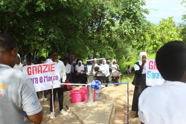 Celebrating the Inauguration of a New Well in Malawi 